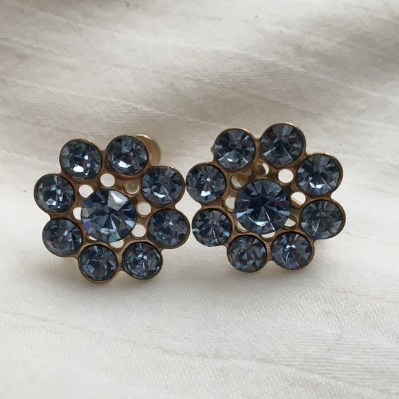 Vintage Jewelry - Vintage Blue Round Rhinestone Screw Back Earrings